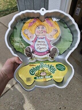 Vintage Cabbage Patch Kid Cake Pan